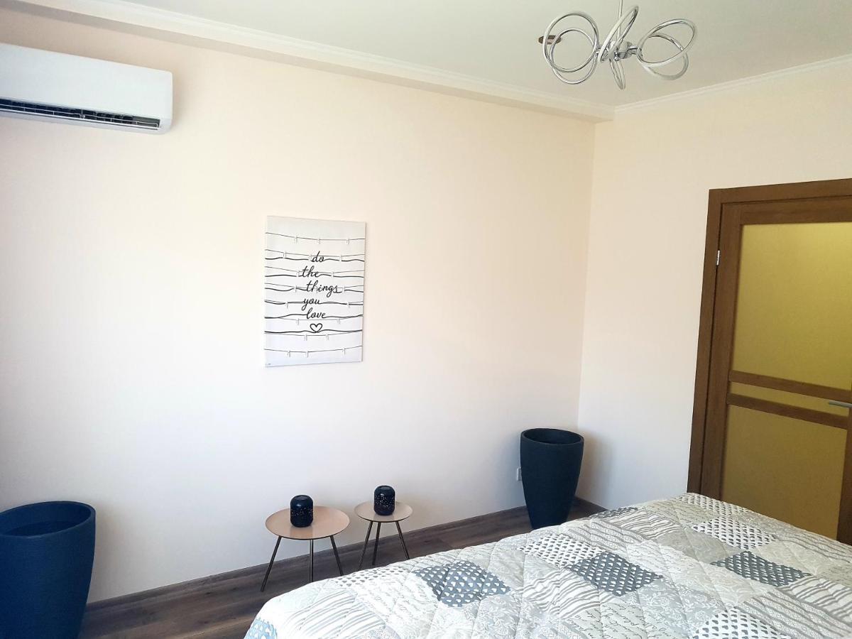 Royal House Apartment Κίεβο Εξωτερικό φωτογραφία